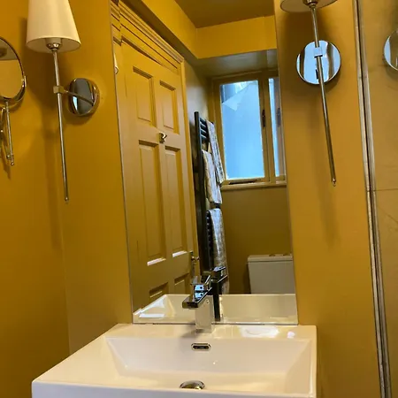 Appartement Self Catering Apartment- 11a Westbourne Place Cobh