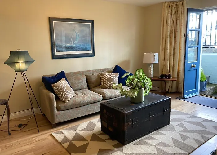 Self Catering Apartment- 11a Westbourne Place Appartamento An Cóbh